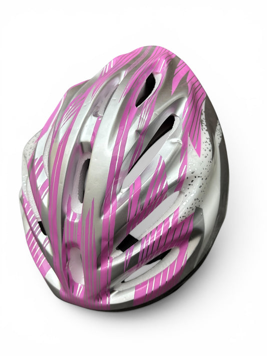 Casco de seguridad para ciclismo o patinete con diseño aerodinámico