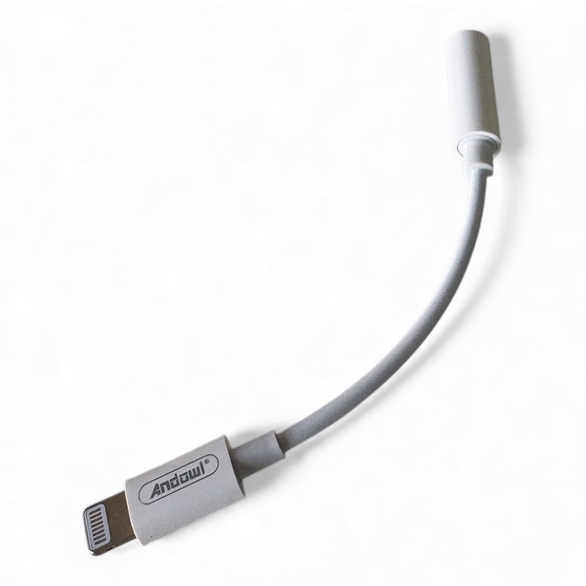 Adaptador de audio Lightning a 35mm para iPhone para conectividad de audio y video